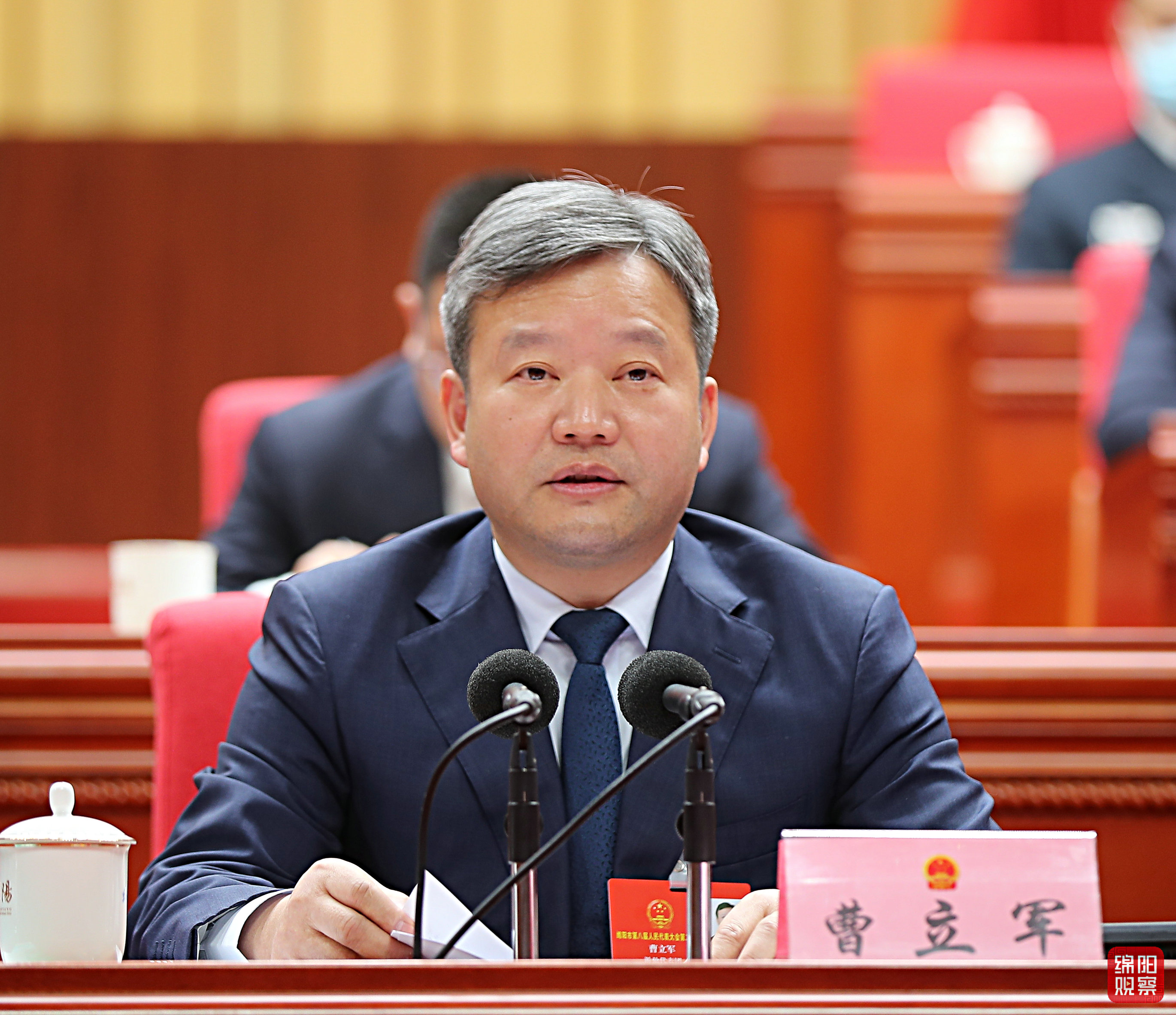 2022年2月18日 曹立军在人大闭幕会上讲话（记者  赖杰 摄）.JPG