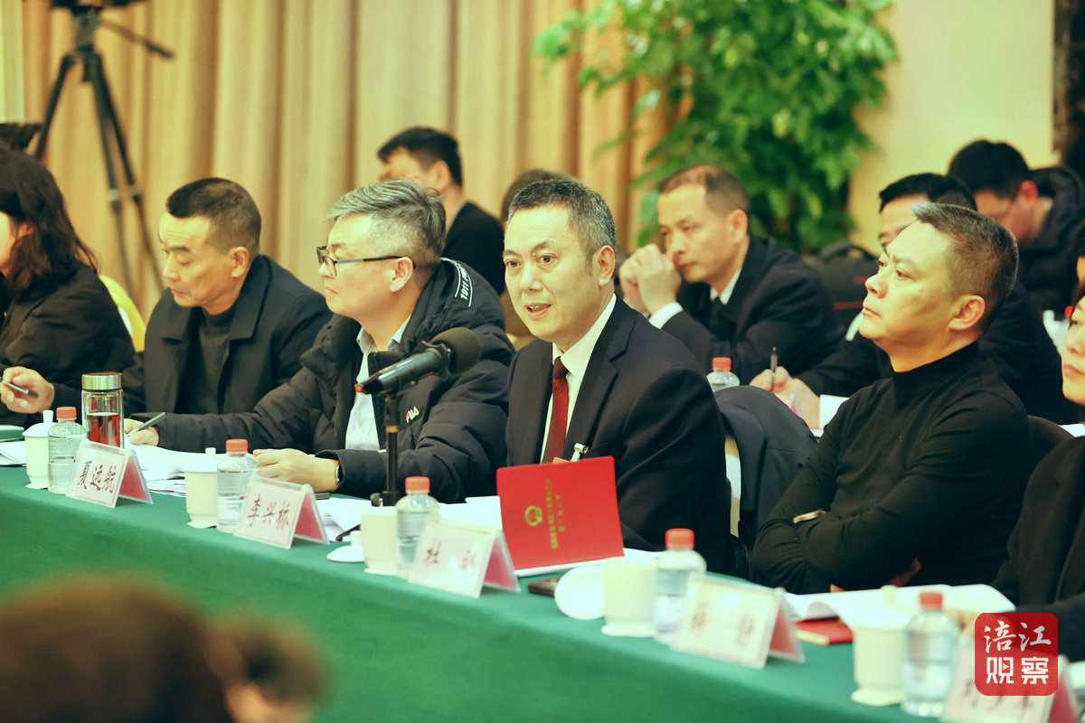 陈冬冬 摄影2_1.jpg